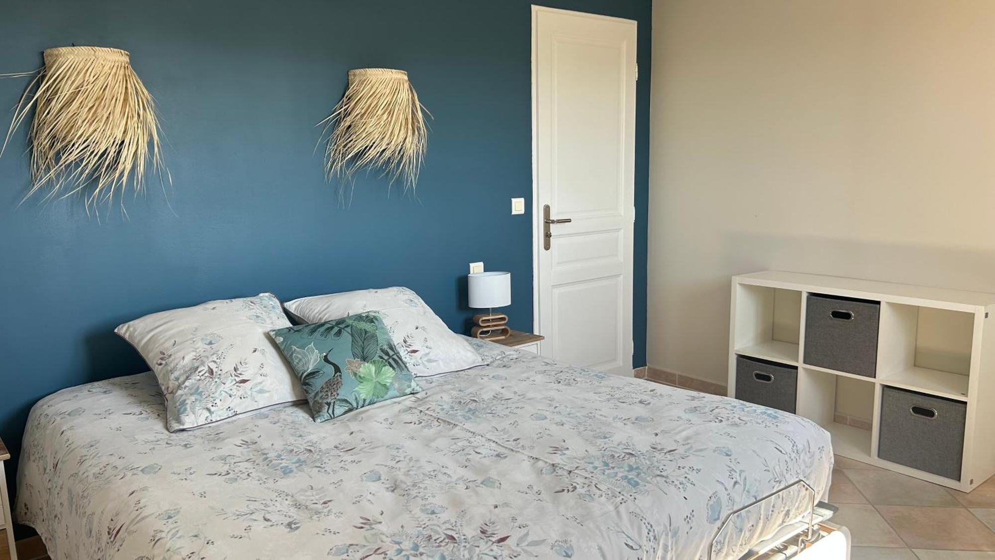 2 Hebergements - 10 Couchages - Parking, Piscine, Jacuzzi - Convivialite Roquebrune-sur Argens Zewnętrze zdjęcie